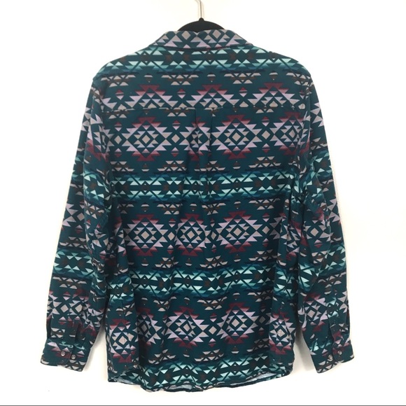 Cabela’s Aztec Button Down Cotton Fleece - Picture 5 of 8